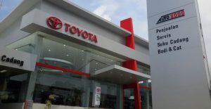 Cat Mobil Toyota Lecet, Bawa Saja ke Auto2000