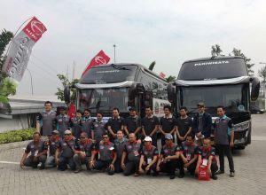 Kompetisi Dan Edukasi Hino, Ciptakan Pengemudi Truk Dan Bus Handal