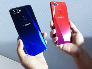 Minat Beli OPPO F9? Pantau Spesifikasi dan Harga Vivo V11 Pro Dulu!