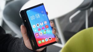 OPPO Pamer Hp dengan Layar Lipat