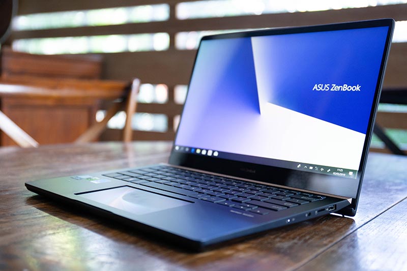 Asus Zenbook Pro 14 Ux480 Laptop Buat Profesional Kreatif 9837