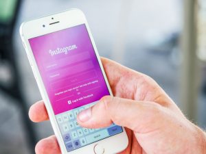 Aplikasi Android Buat Bikin Instagram Story Lebih Kece, Cek Nomor 5