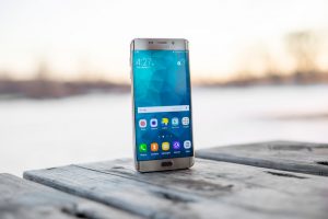 Memasang Fitur Always On Display Pada Semua HP Android Tanpa Root