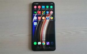 Review Realme 3 Pro: Alternatif HP Flagship Murah