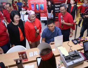 Telkomsel Bersama Mitra Device Hadirkan Bundling Device 4G