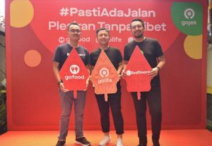 Gojek dan RedDoorz Sodorkan Rekomendasi Kuliner dan Pijat