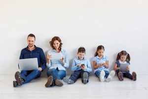 Tips Fokus Belajar di Rumah Pakai HP