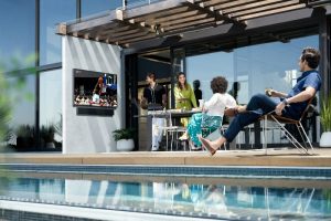 The Terrace, Samsung Smart TV Buat Outdoor