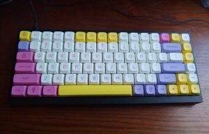 10 Mechanical Keyboard Terbaik Dibawah 1 Juta (Juni 2023)