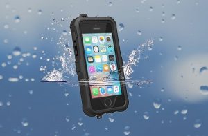 10 Waterproof Case HP Terbaik dan Terbaru 2021