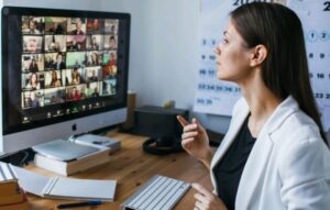 Cara Memaksimalkan Smartphone Untuk Penunjang Kegiatan Virtual