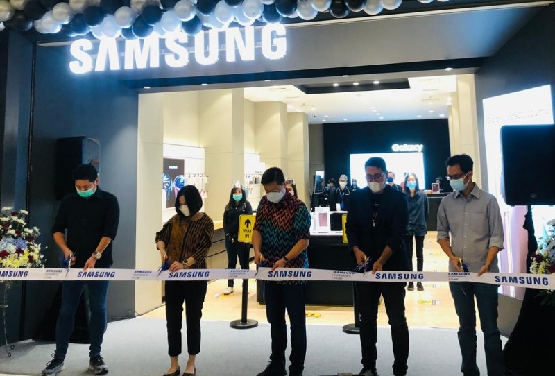 erafone erajaya outlet