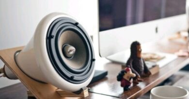 7 Speaker Bluetooth Pilihan Terbaik Mei 2021 Review1st Com