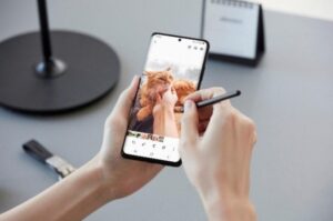 Galaxy S21 Ultra 5G Resmi Rilis di Indonesia