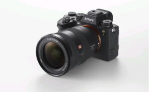 Sony Alpha 1: Kamera Mirrorless dengan Sensor 50MP & Video 8K