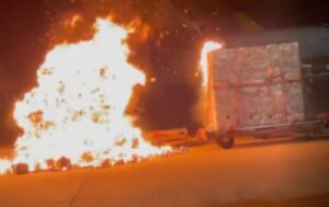 HP Vivo Terbakar di Bandara, Maskapai Larang Pengiriman Produk