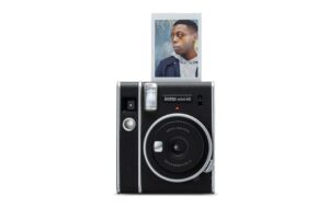 Fujifilm Instax Mini 40: Kamera “Klasik dengan Mode Selfie”