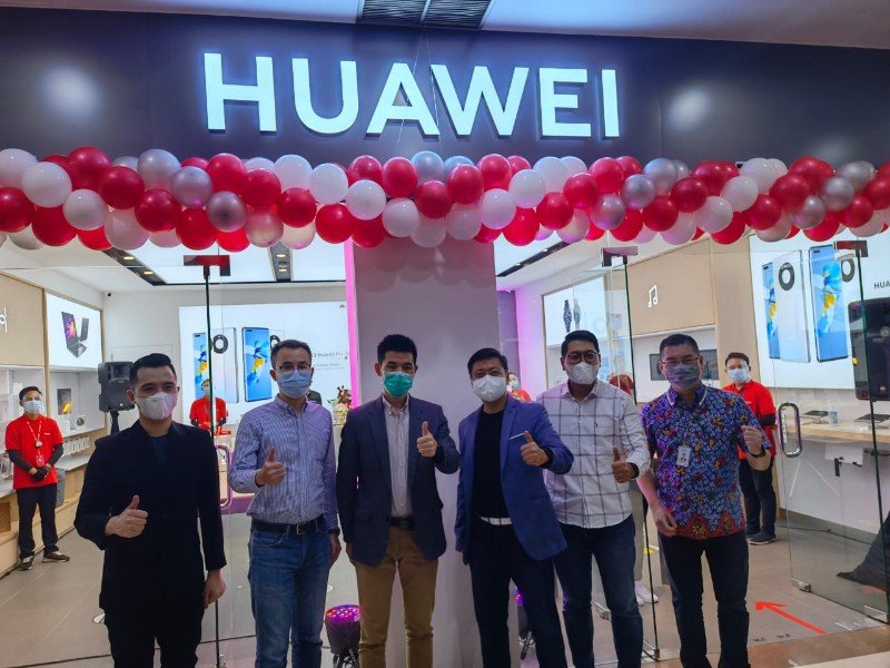 Opening Huawei Store malang