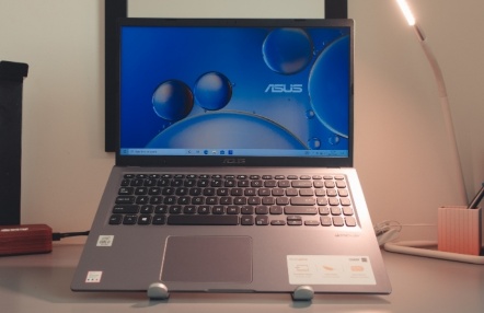Review ASUS VivoBook 15 (A516): Laptop 15 Inci Serba Bisa