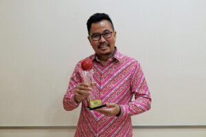 Smartfren Kembangkan UMKM Digital Lewat “Teman Kreasi Indonesia”