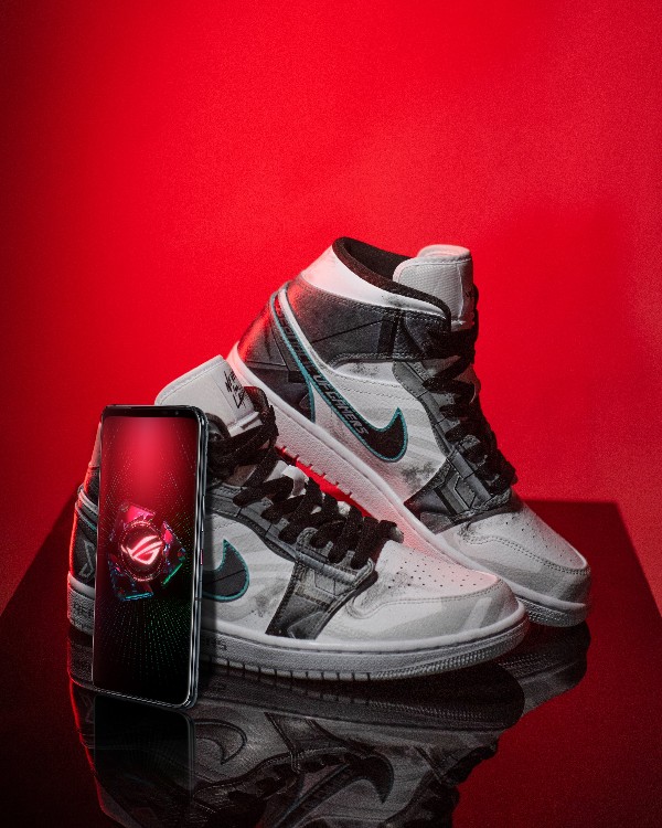 ASUS Luncurkan Koleksi Terbatas ROGxNevertoolavish