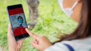 Kolaborasi Telkomsel bersama Halodoc Hadirkan Sentra Vaksinasi