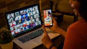 Telkomsel Berkolaborasi dengan Zoom Hadirkan Pengalaman Premium Interaksi Virtual yang Terjangkau