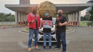 Kisah Smartfren Rejeki WOW Wujudkan Mimpi Pemenang Lewat City Car, Tabungan Rp100 Juta dan Emas