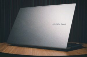 Review ASUS VivoBook Ultra 15 OLED (M513)