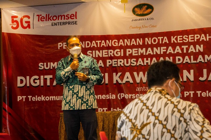  Telkomsel, dan Jababeka Kembangkan Pemanfaatan Teknologi Jaringan 5G