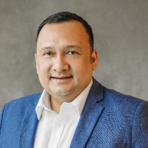 Microsoft Tunjuk Dharma Simorangkir untuk Pimpin Indonesia