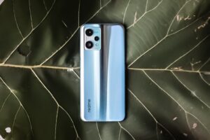 Review realme 9 Pro 5G: HP Flagship Menengah Berbasis 5G