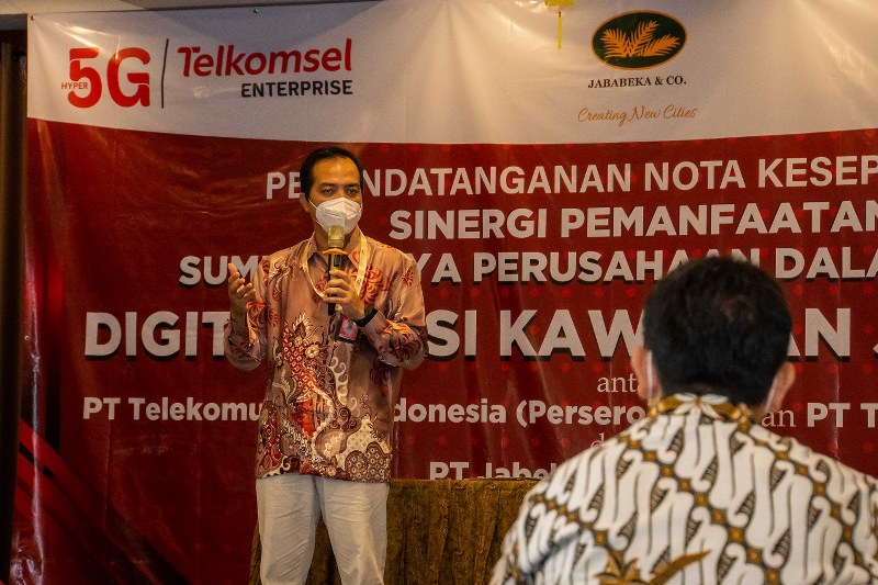  Telkomsel, dan Jababeka Kembangkan Pemanfaatan Teknologi Jaringan 5G