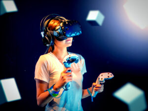 Review Metaverse: Pengertian, Cara Kerja & Contoh
