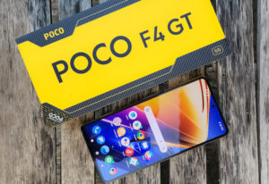 Review POCO F4 GT, HP Spesial Buat Para Gamers