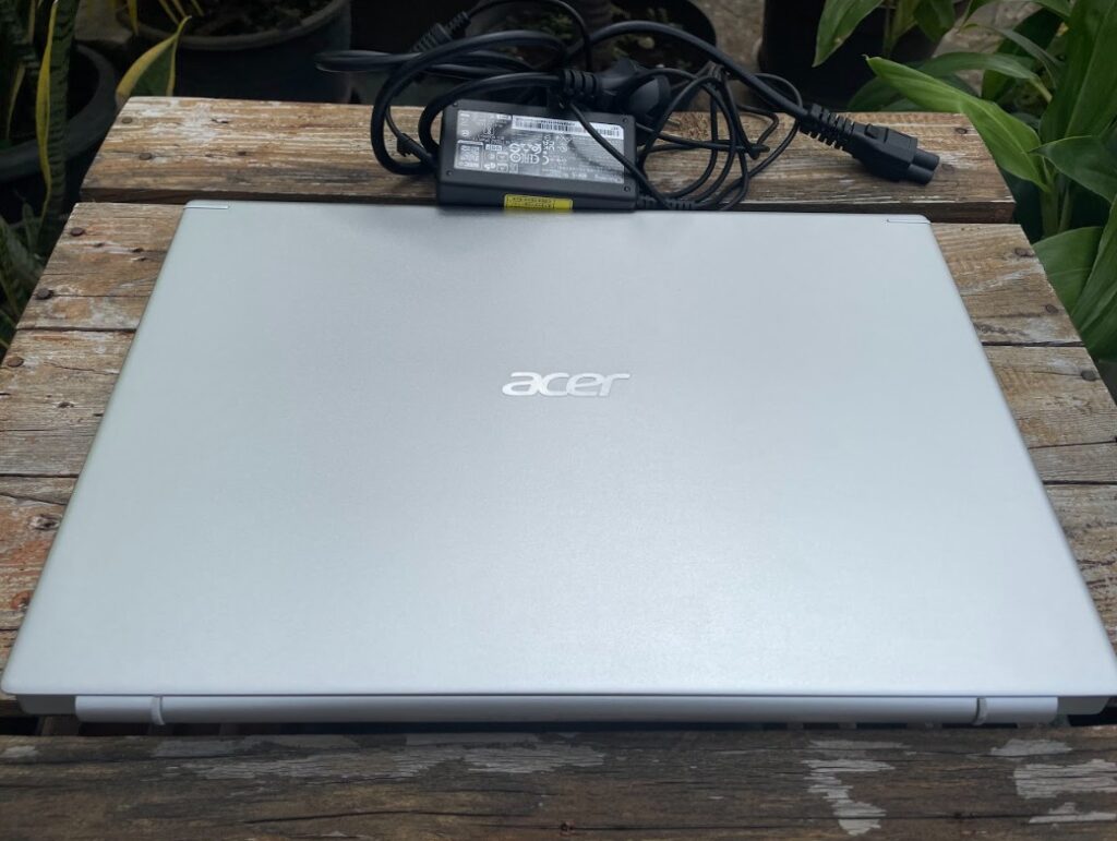 review laptop acer