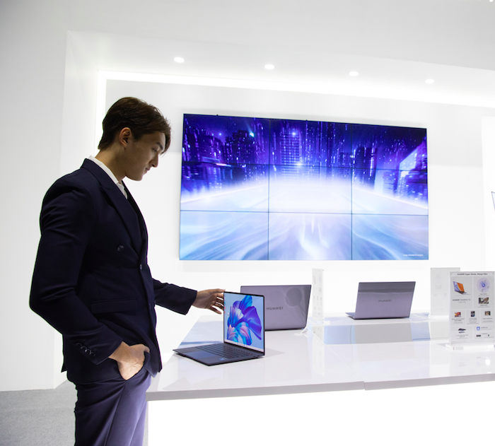 Huawei Luncurkan Rangkaian Produk HUAWEI Smart Office 2022 