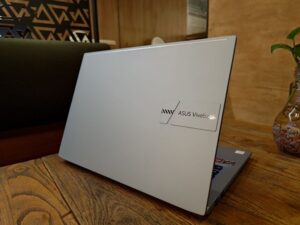 Review ASUS Vivobook Pro 14 OLED (M3400)