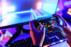 Telkomsel Gelar Turnamen Esports Dunia Games League 2022