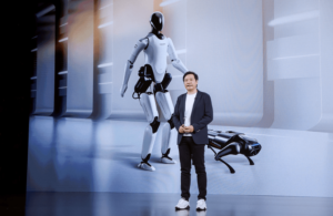 Tiga Inovasi Terbaru Xiaomi, Ponsel Lipat Berkamera Leica Hingga Robot Humanoid â€œCyberOneâ€