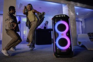 Speaker Portable JBL® PARTYBOX 710 Resmi Hadir di Indonesia