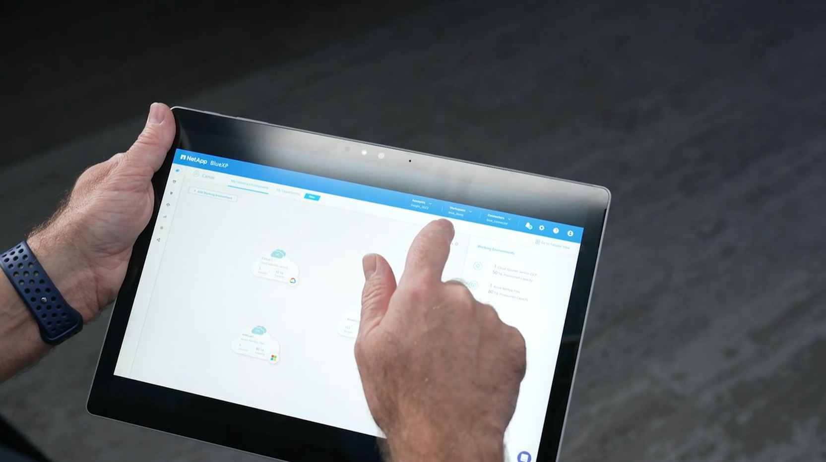 NetApp BlueXP: Pengalaman Data Terpadu untuk Evolusi Cloud