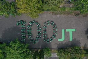 GrabElectric Tempuh 100 Juta Kilometer