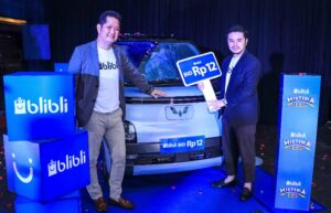 Puncak Blibli HisteriaÂ  2022, Blibli Lelang Mobil Listrik Mulai Rp12