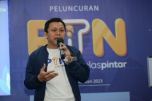 Kelas Pintar Luncurkan PTN, Pendamping Belajar Siswa