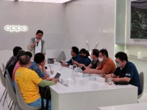 OPPO Jadikan O-Fans Orang Pertama yang Mencoba Reno8 T Series 