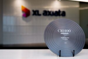 Pemimpin Teknologi XL Axiata Raih Penghargaan CIO100 ASEAN 2022