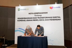 Lazada dan Kemenkop UKM tandatangani nota kesepahaman untuk transformasi digital UMKM Indonesia