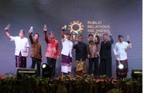 IndiHome Borong 10 Gelar di Perhelatan PRIA Award 2023