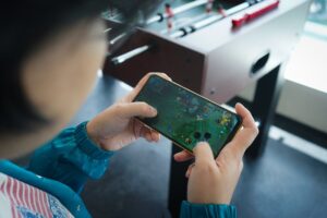 Survei Ramadan 2023: POCO Fans Paling Doyan Push Rank Buat Ngabuburit